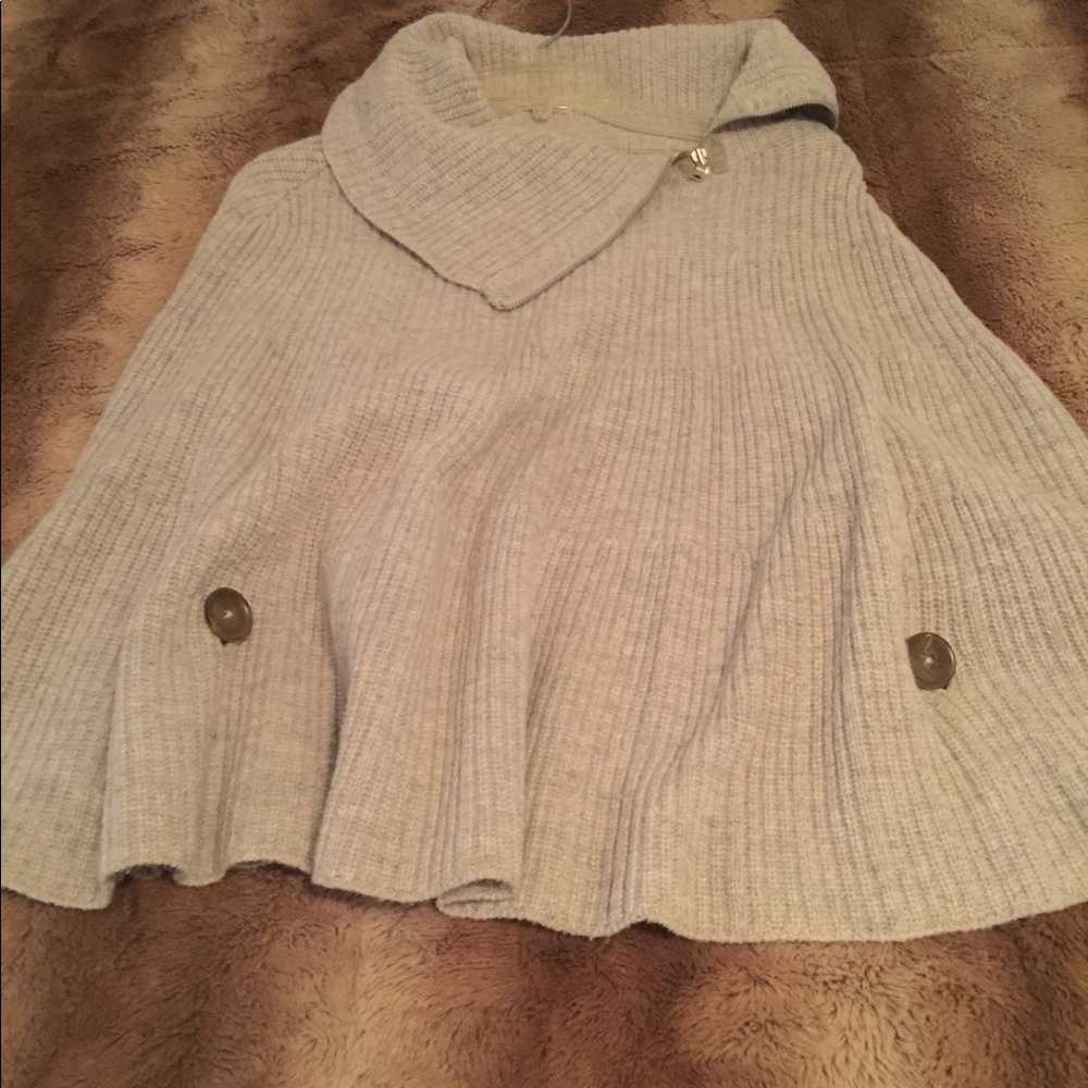 Gap poncho